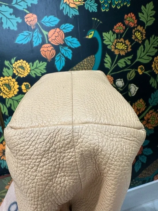 Furla Pebbled Leather Shoulder Tote Beige Tassel Made in Italy - Picture 10 of 12